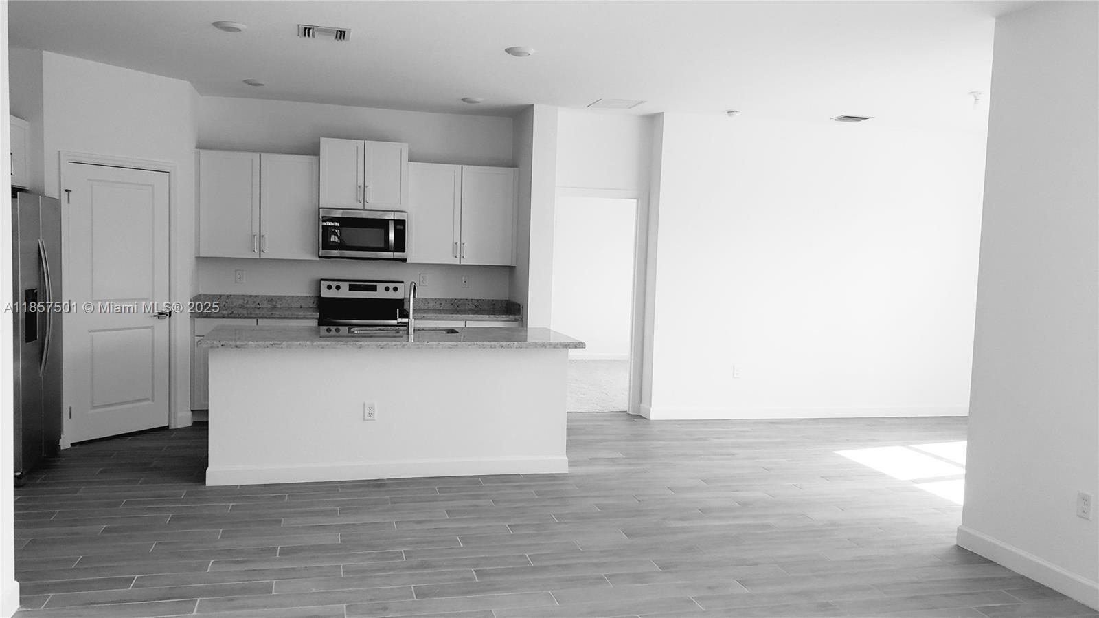 13242 Sw 270 Ter 13242 Property Photo 3