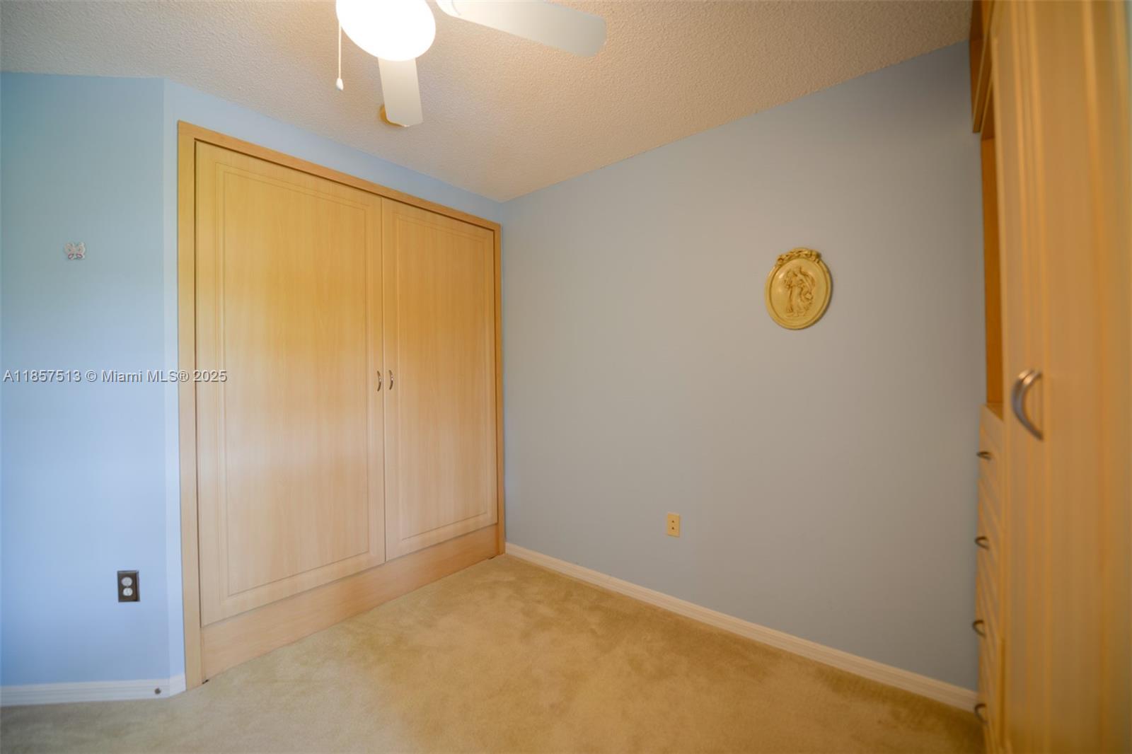 2811 Ne 185th St 801 Property Photo 25