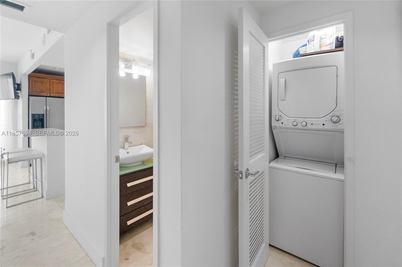 100 Lincoln Rd Ph14 Property Photo 8