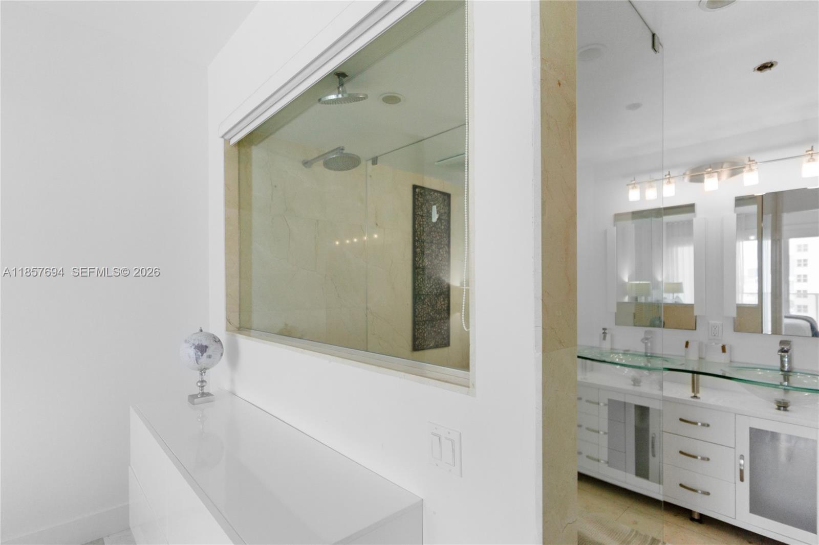 100 Lincoln Rd Ph14 Property Photo 17