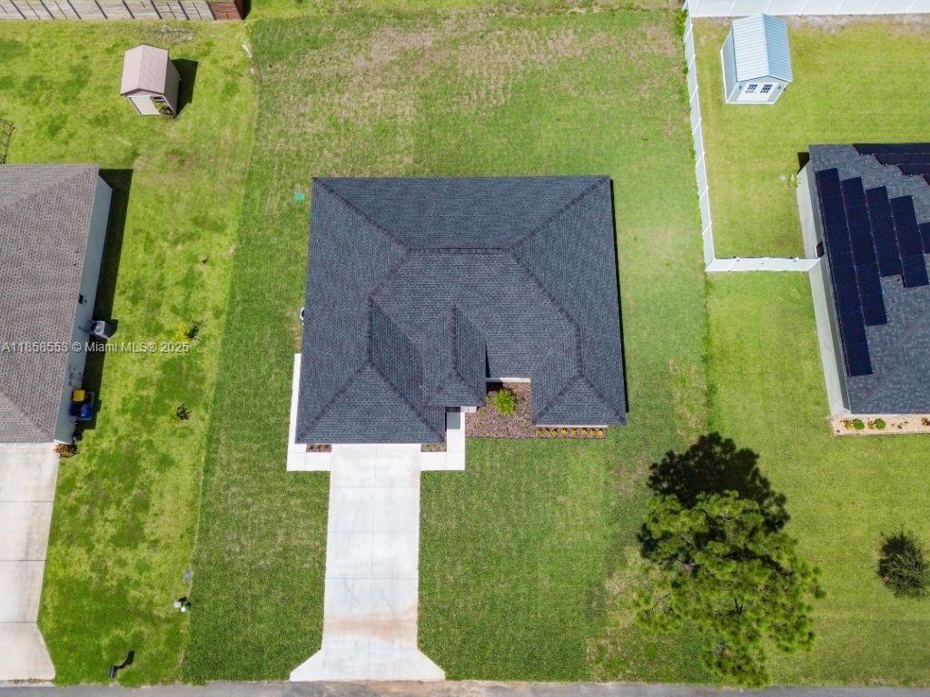 4631 Mignon Dr Property Photo 9