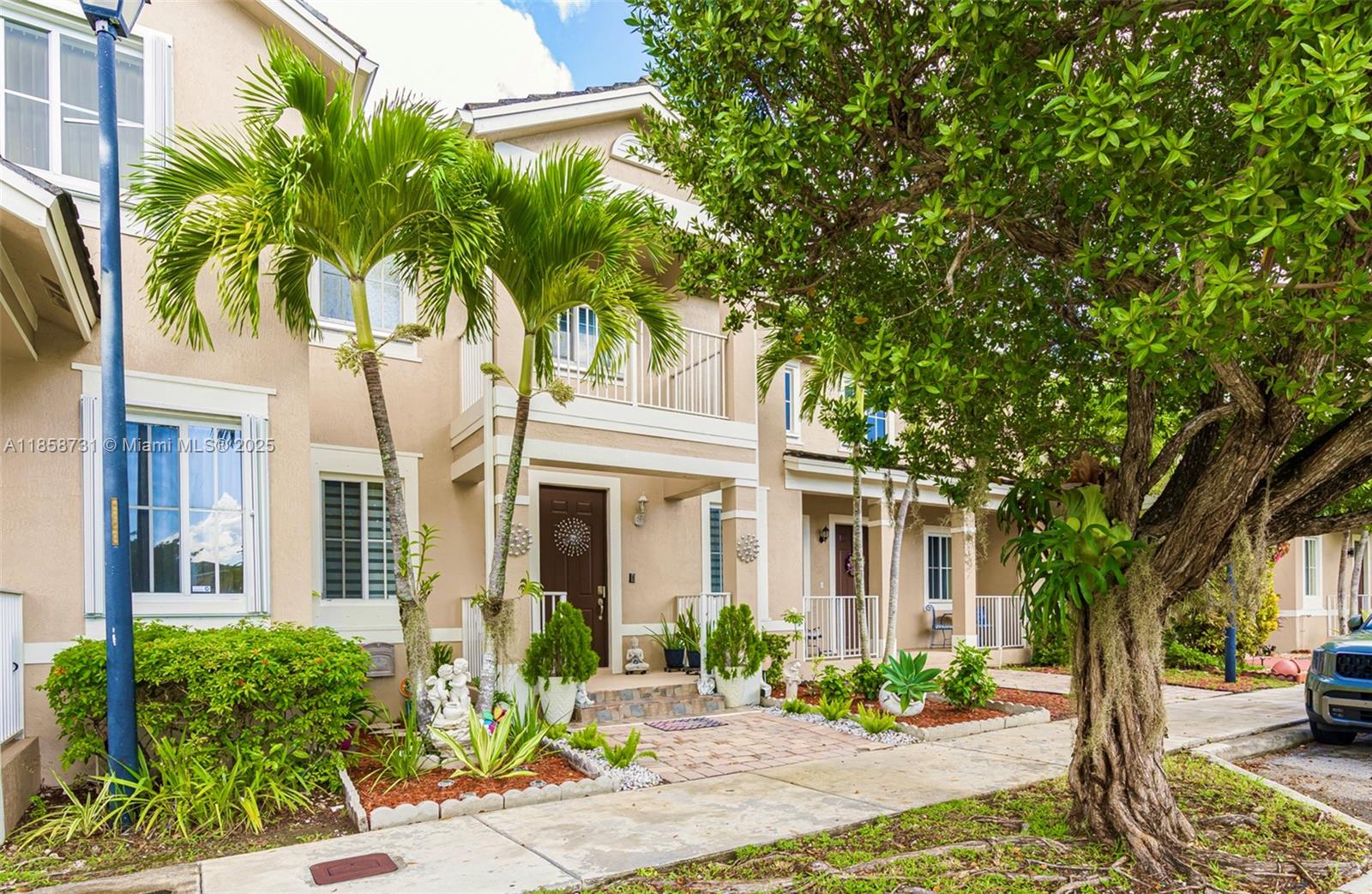 27356 Sw 142nd Ct Property Photo 2