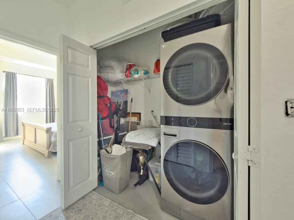 8930 Sw 224th Ter Property Photo 20