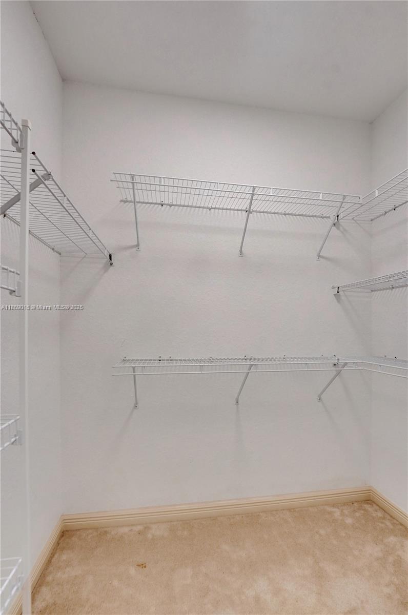 7739 Southampton Terr 415 Property Photo 23