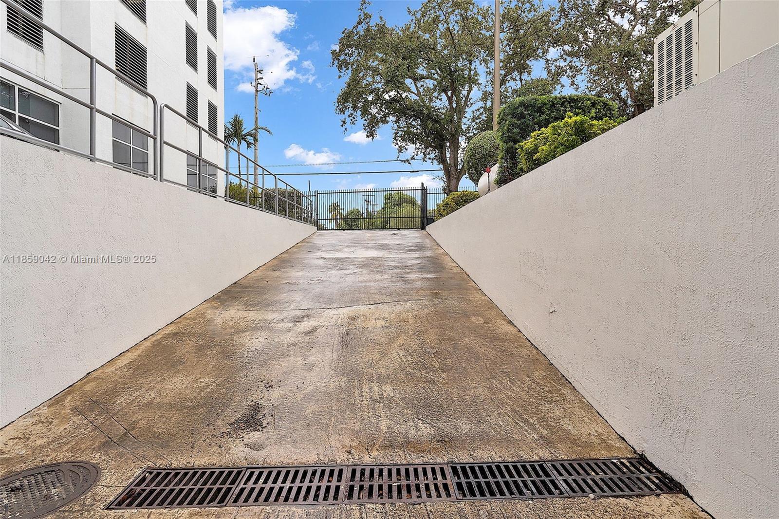 4300 Biscayne Blvd G05 Property Photo 38