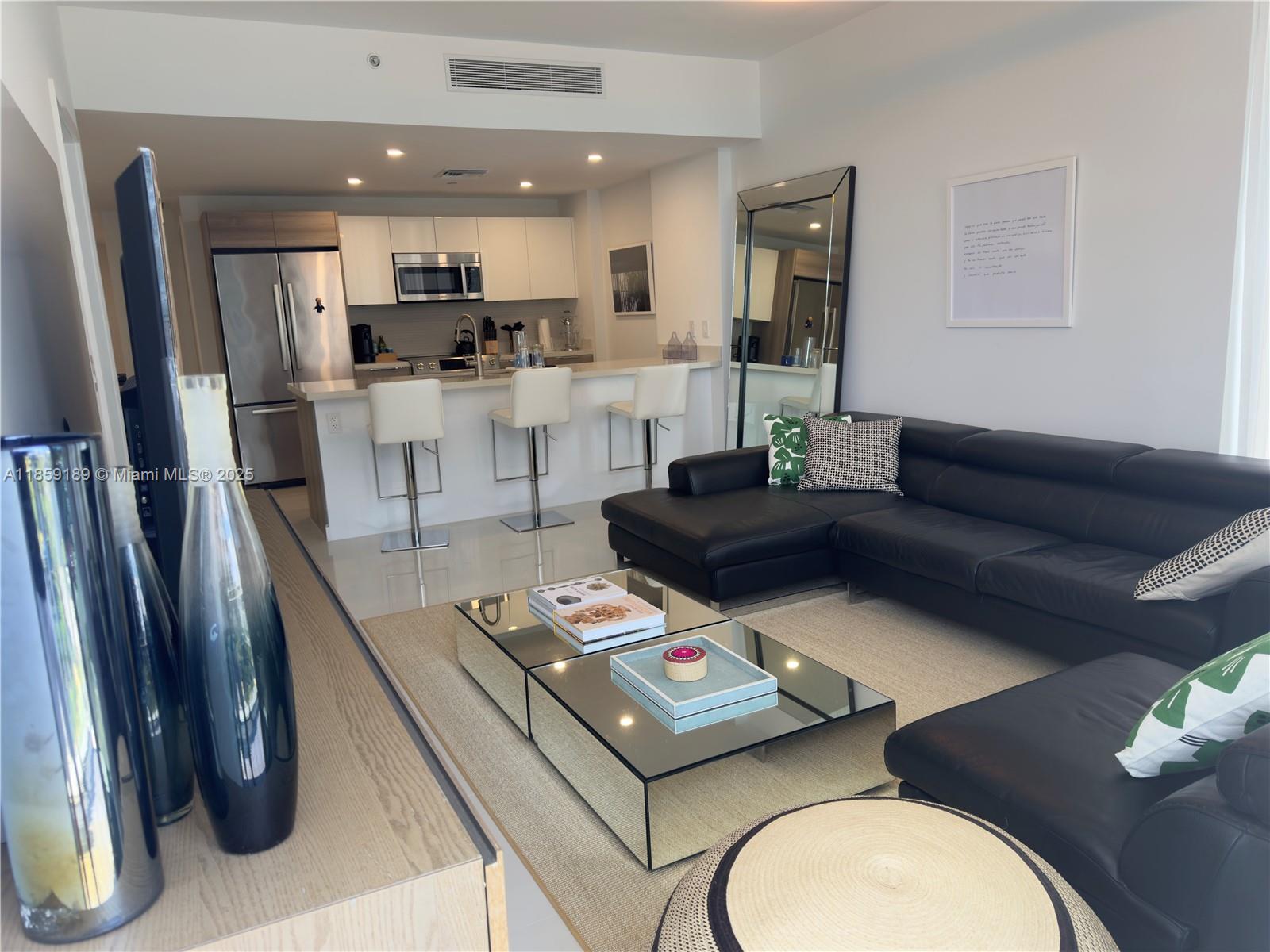 9940 W Bay Harbor Dr 4a-s Property Photo 1