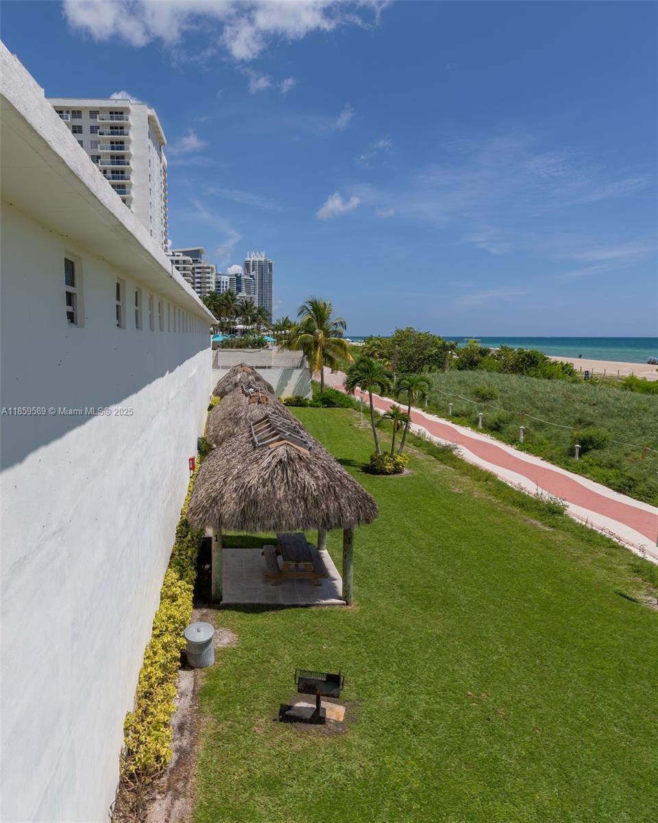 5601 Collins Ave 1204 Property Photo 45
