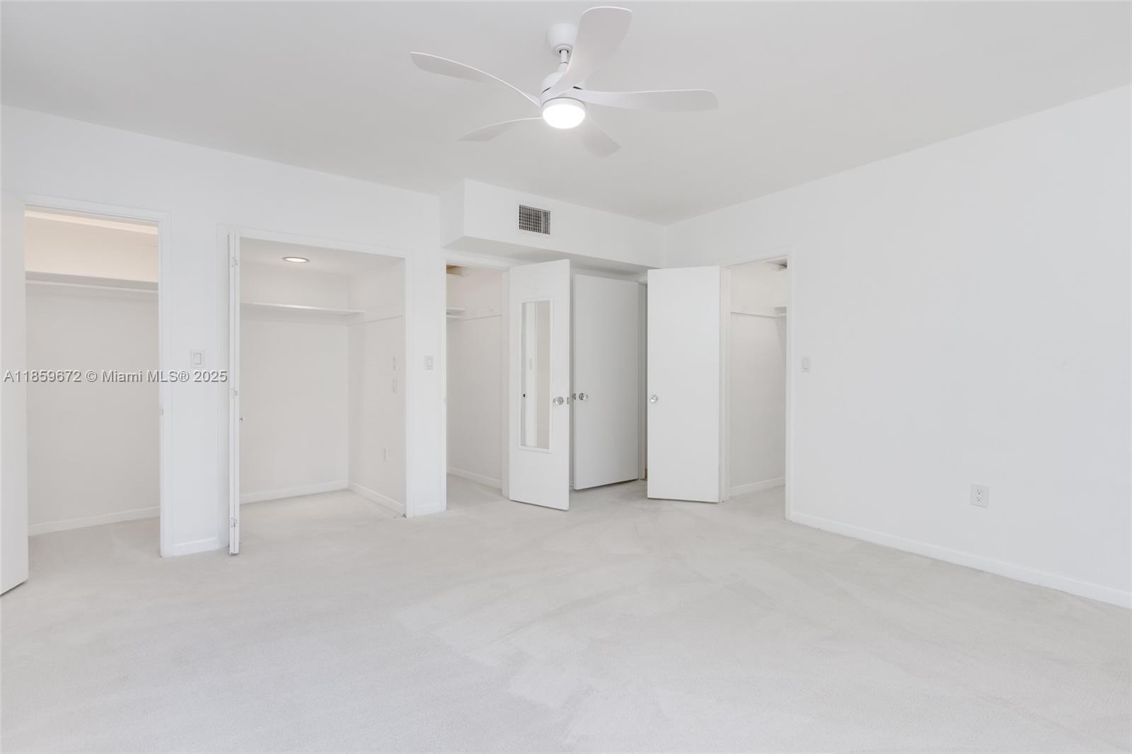 60 Park Dr C Property Photo 9