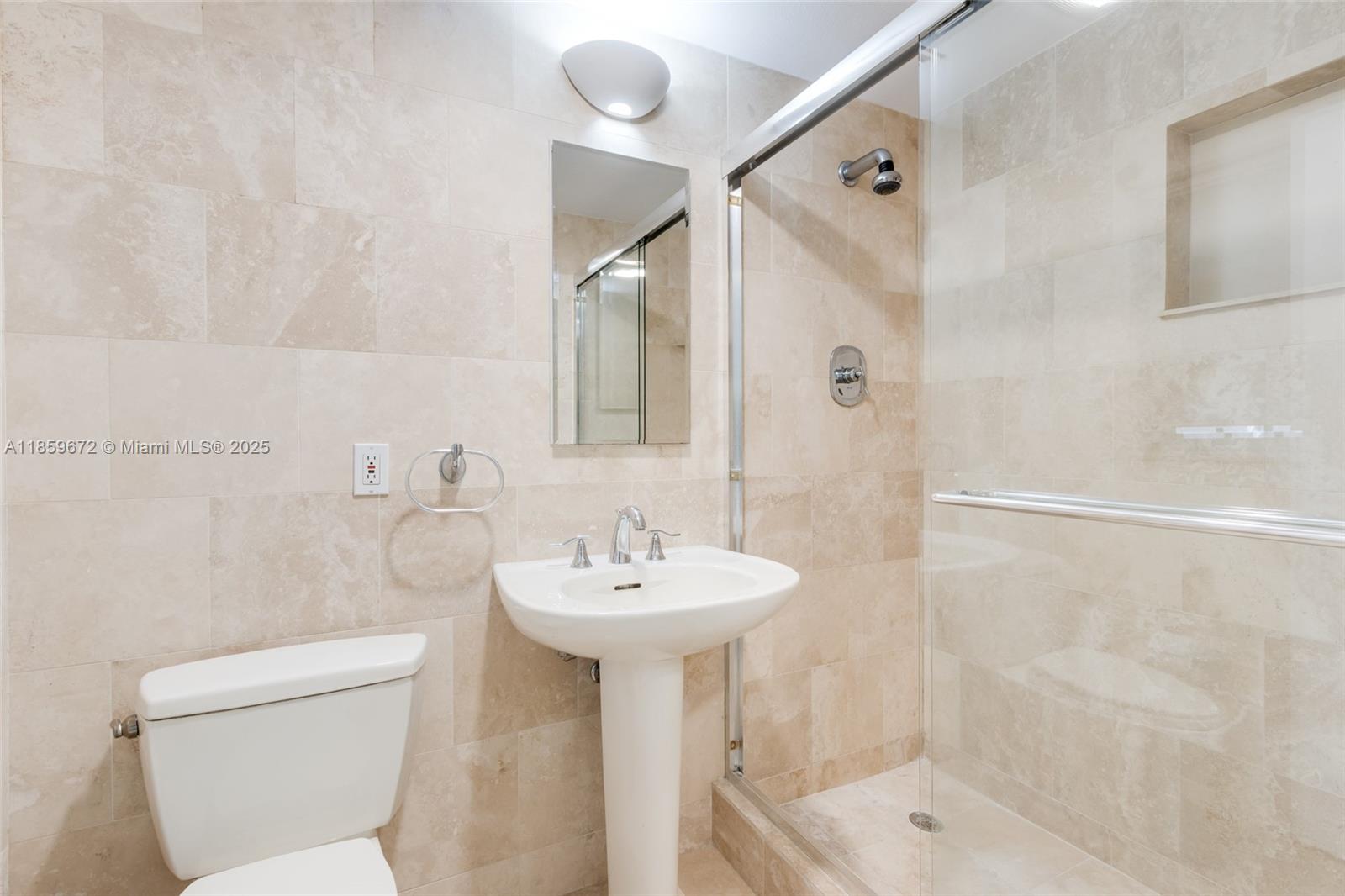 60 Park Dr C Property Photo 10