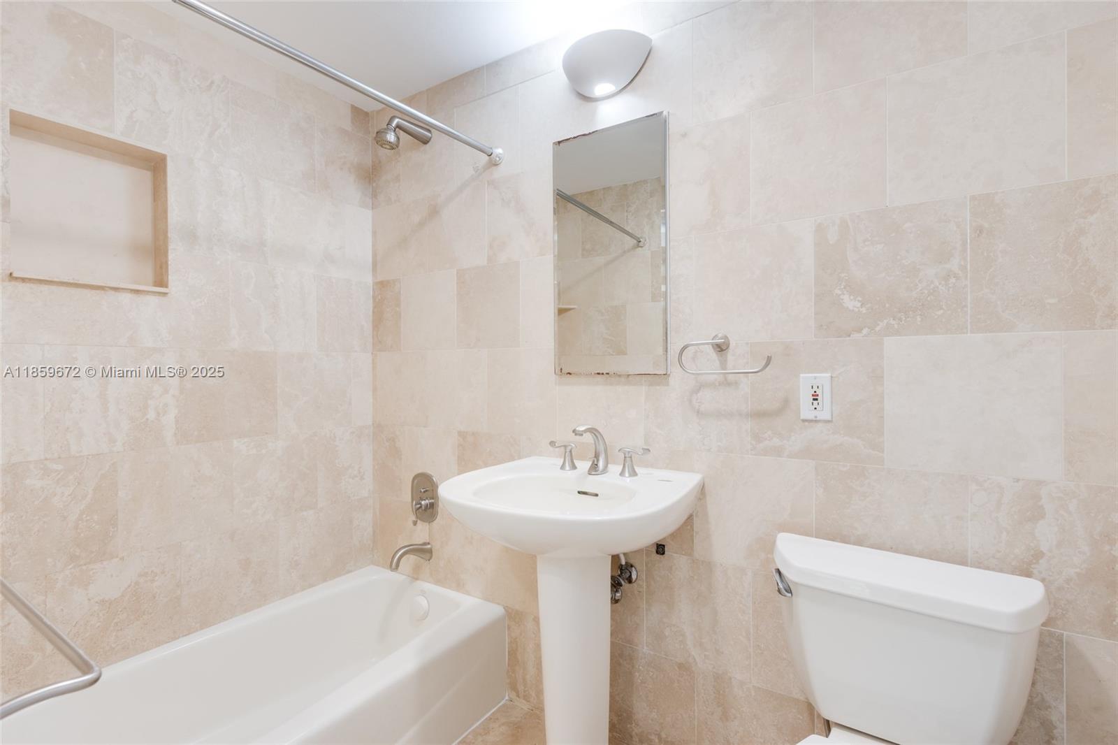 60 Park Dr C Property Photo 13