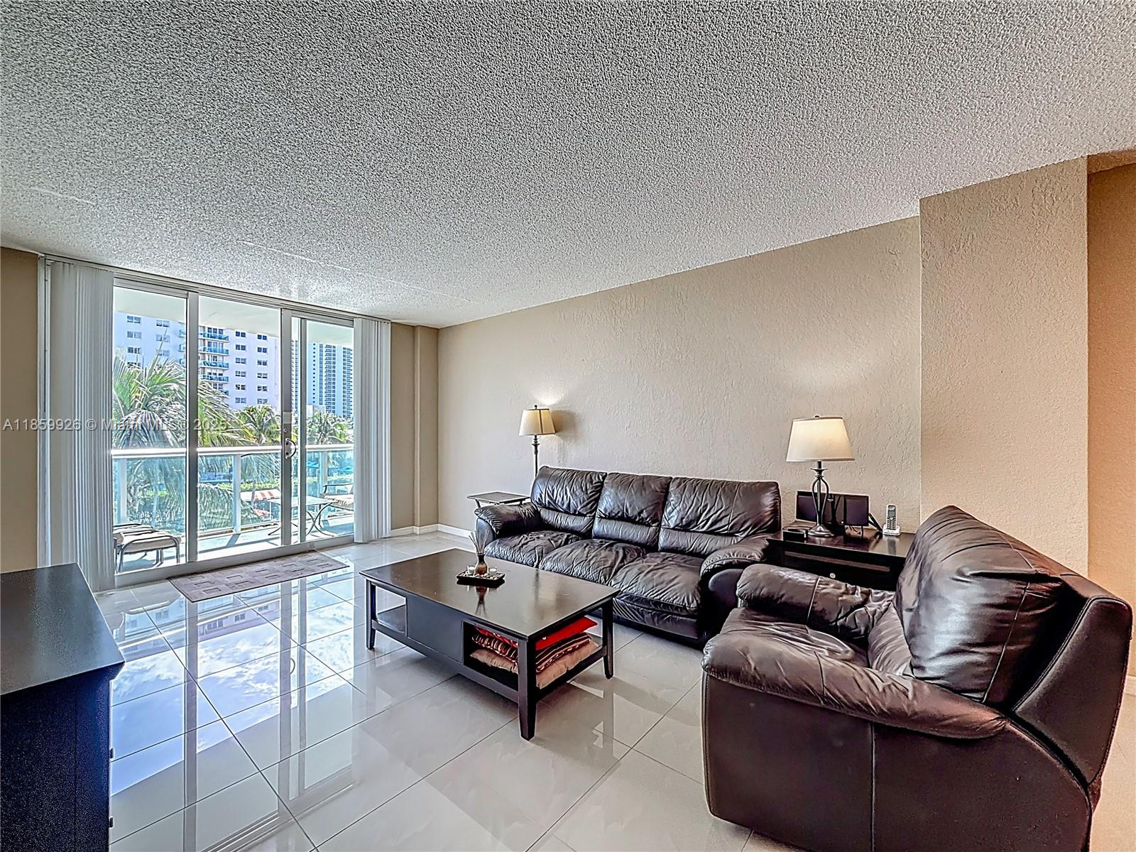 19380 Collins Ave 308 Property Photo 13