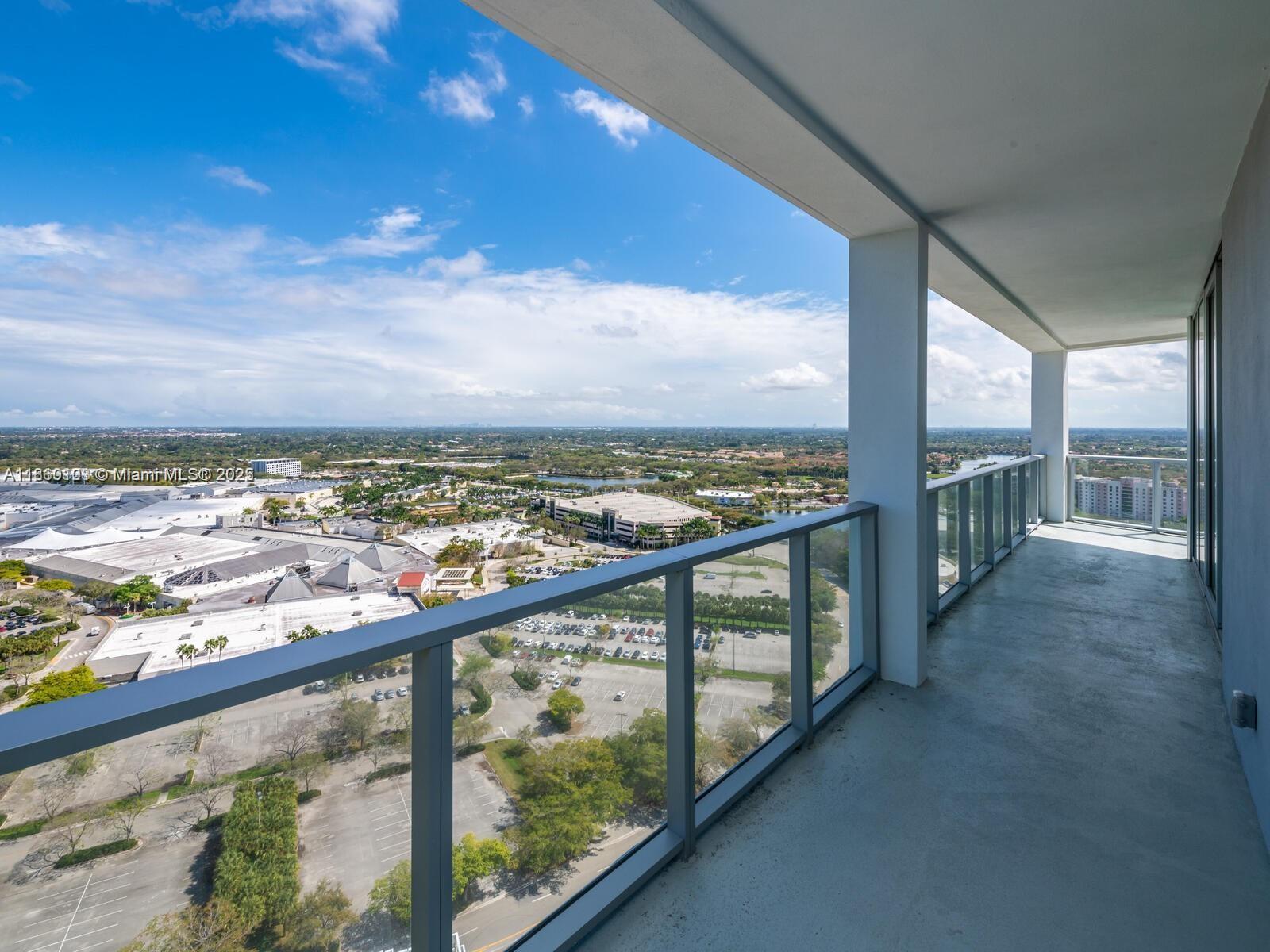 2000 Metropica Way 2509 Property Photo 20