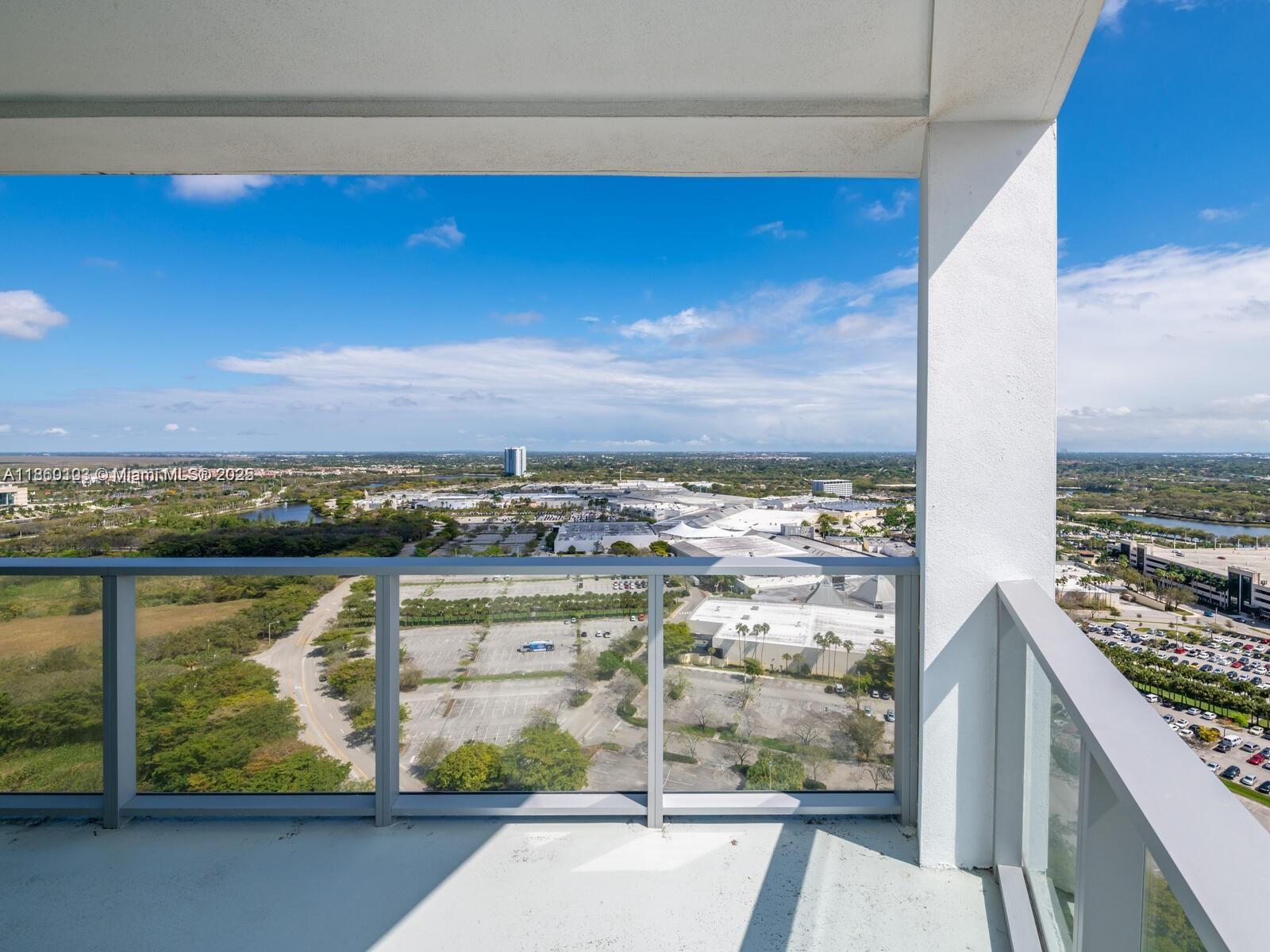 2000 Metropica Way 2509 Property Photo 25