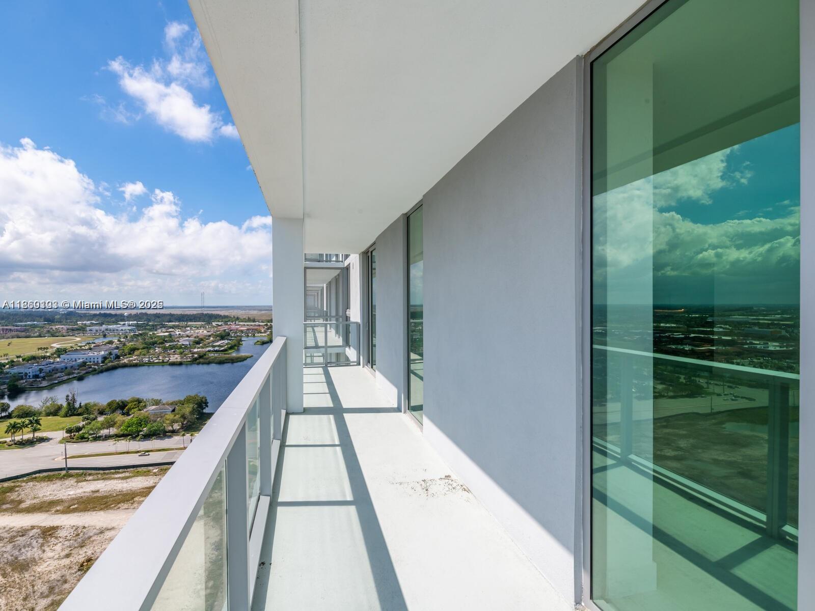 2000 Metropica Way 2509 Property Photo 28