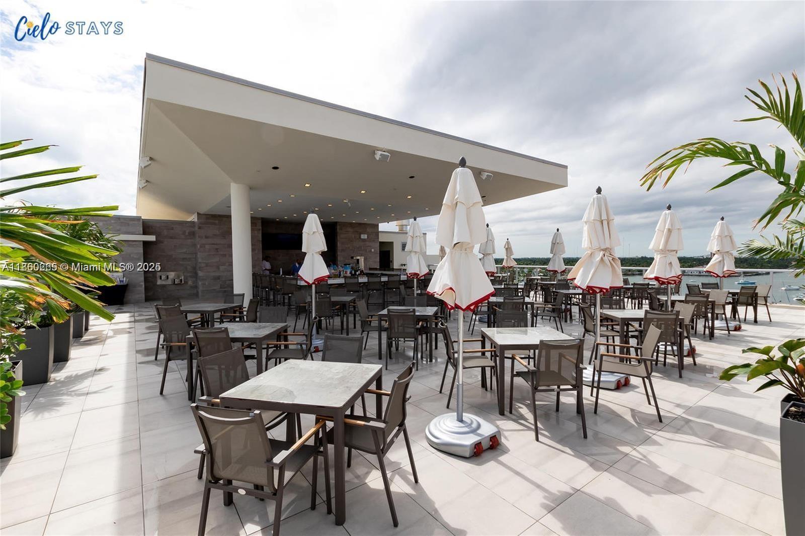 777 N Ocean Dr S409 Property Photo 24