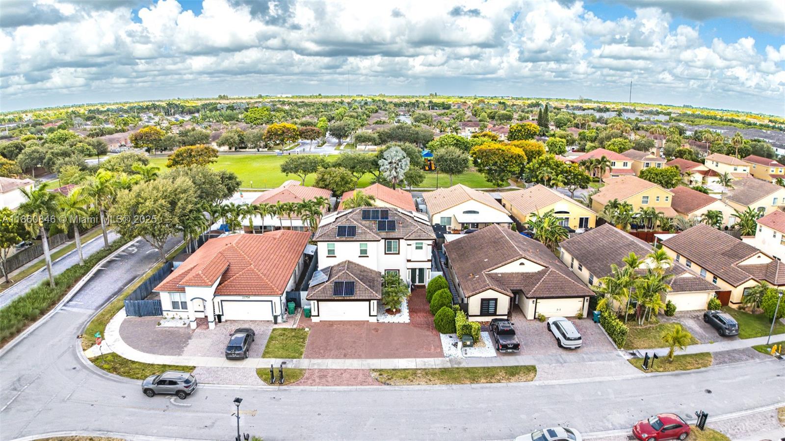 23744 Sw 108th Ct Property Photo 5