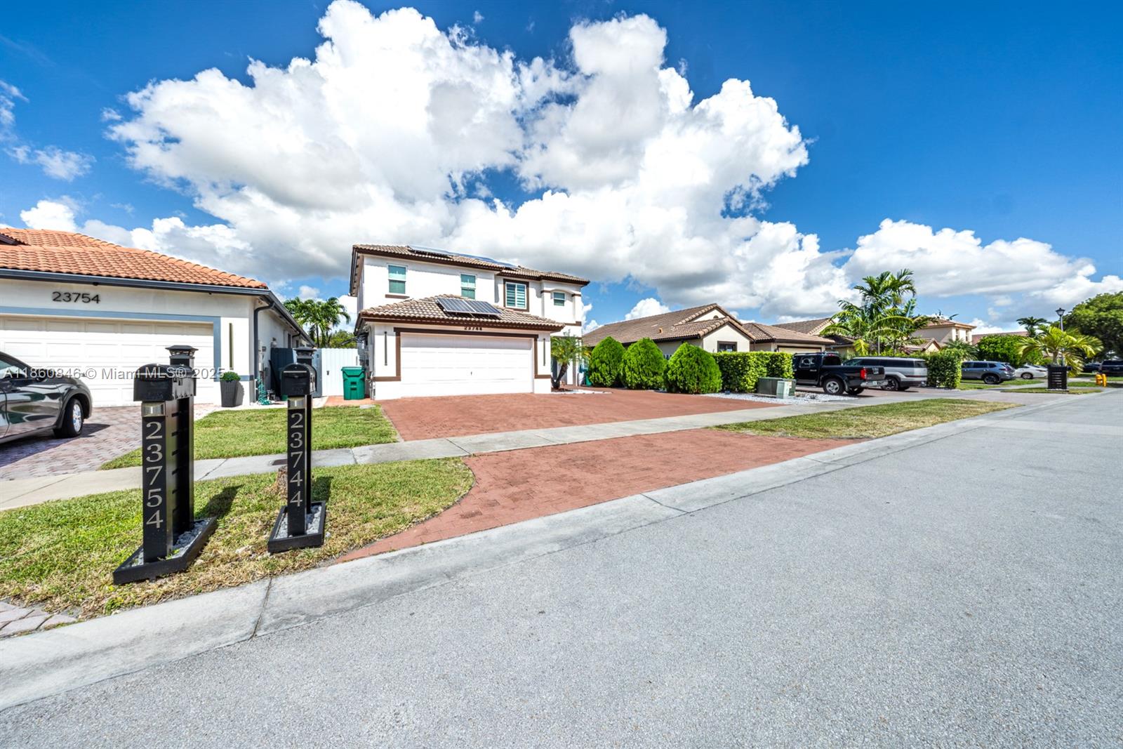 23744 Sw 108th Ct Property Photo 7