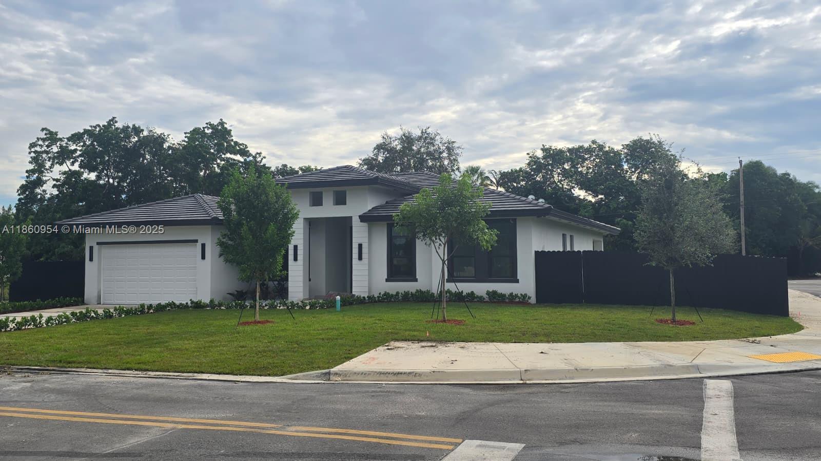 28361 Sw 172nd Ct Property Photo 2