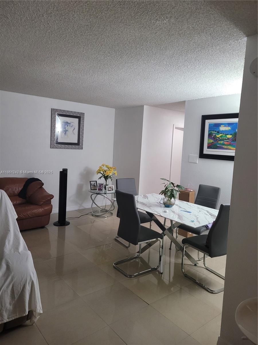 17911 NW 68th Ave M201 Property Photo 1