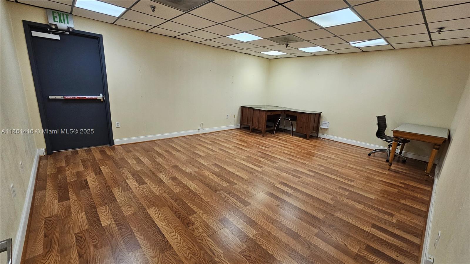 17801 Nw 2nd Ave Suite 261 Property Photo 3