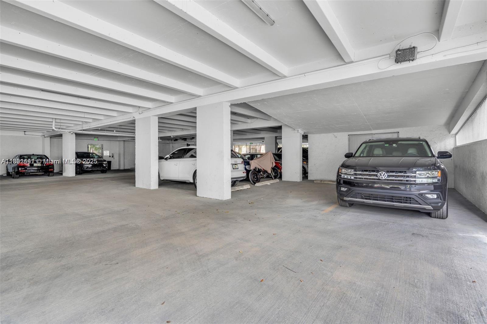6900 Bay Dr 11f Property Photo 20