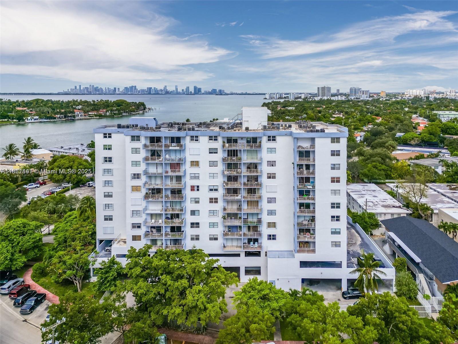 6900 Bay Dr 11f Property Photo 23