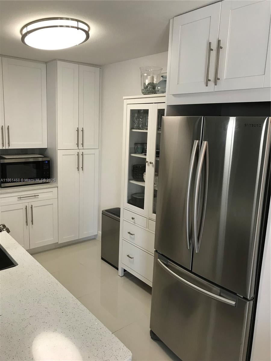 466 Normandy J 466 Property Photo 13