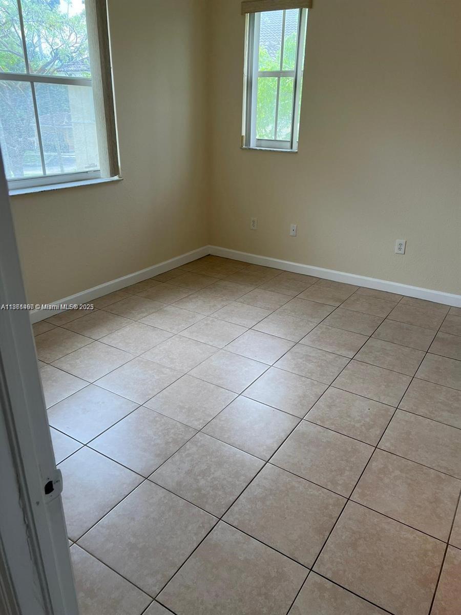 1660 Se 29th St 200 Property Photo 30