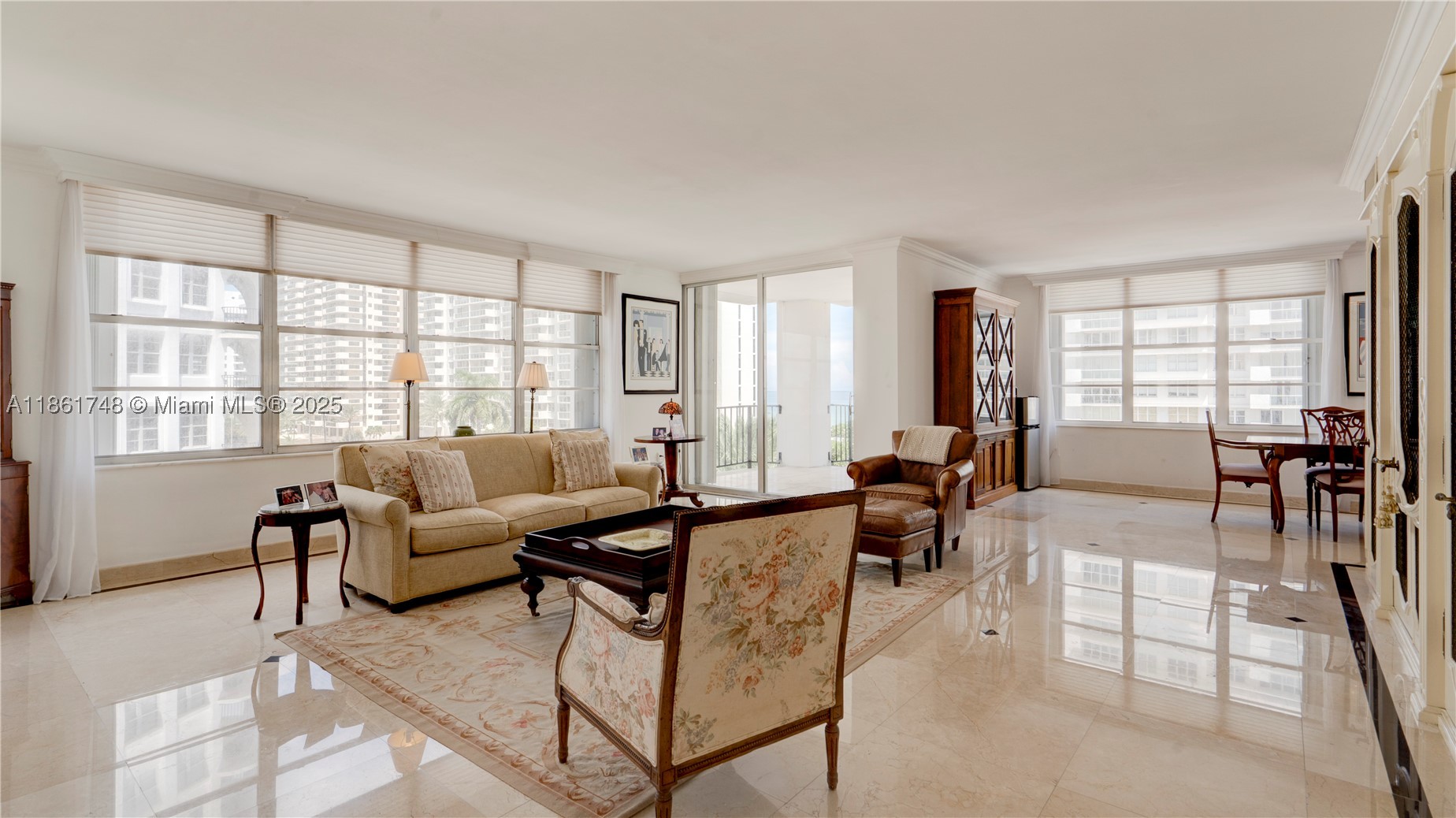 5640 Collins Ave 6b Property Photo 11