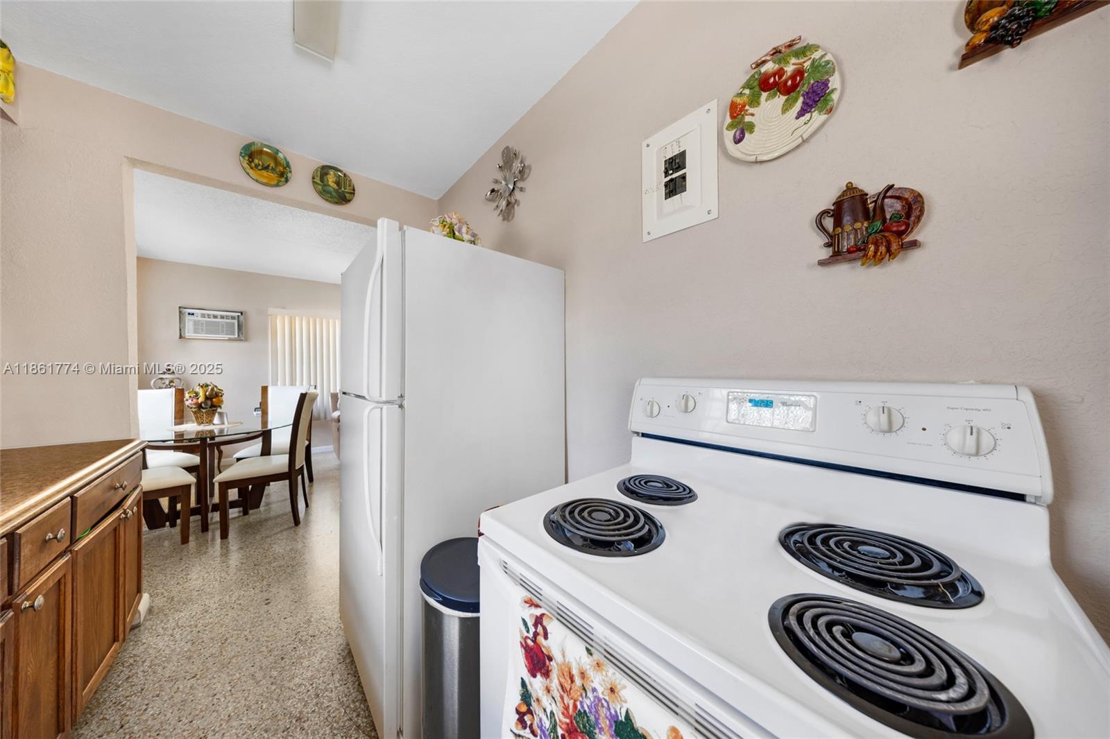 4831 W Flagler St Property Photo 44