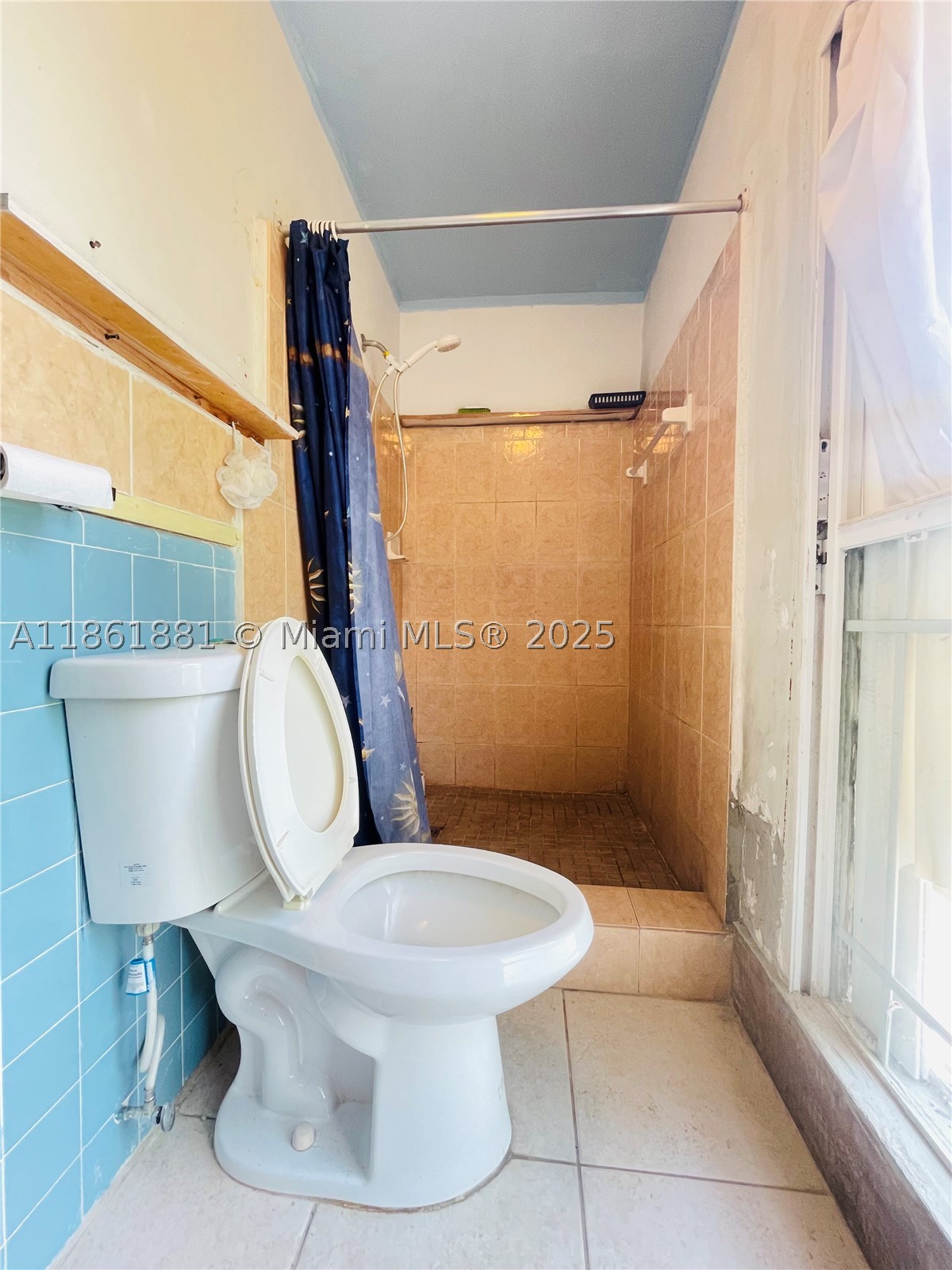 8203 Nw 73rd Ter Property Photo 15