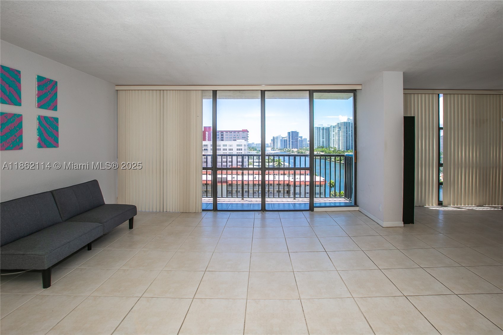 2017 S Ocean Dr 1008 Property Photo 12