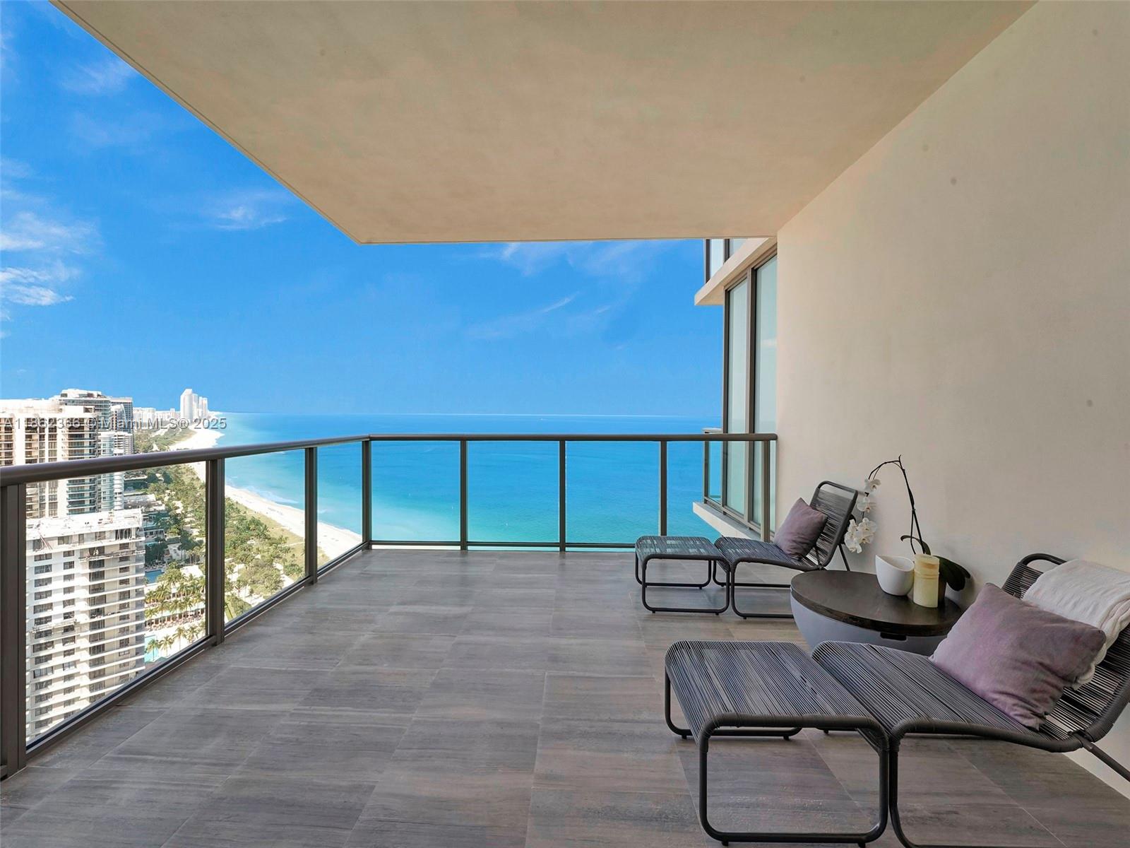 A11862366 Property Photo 23