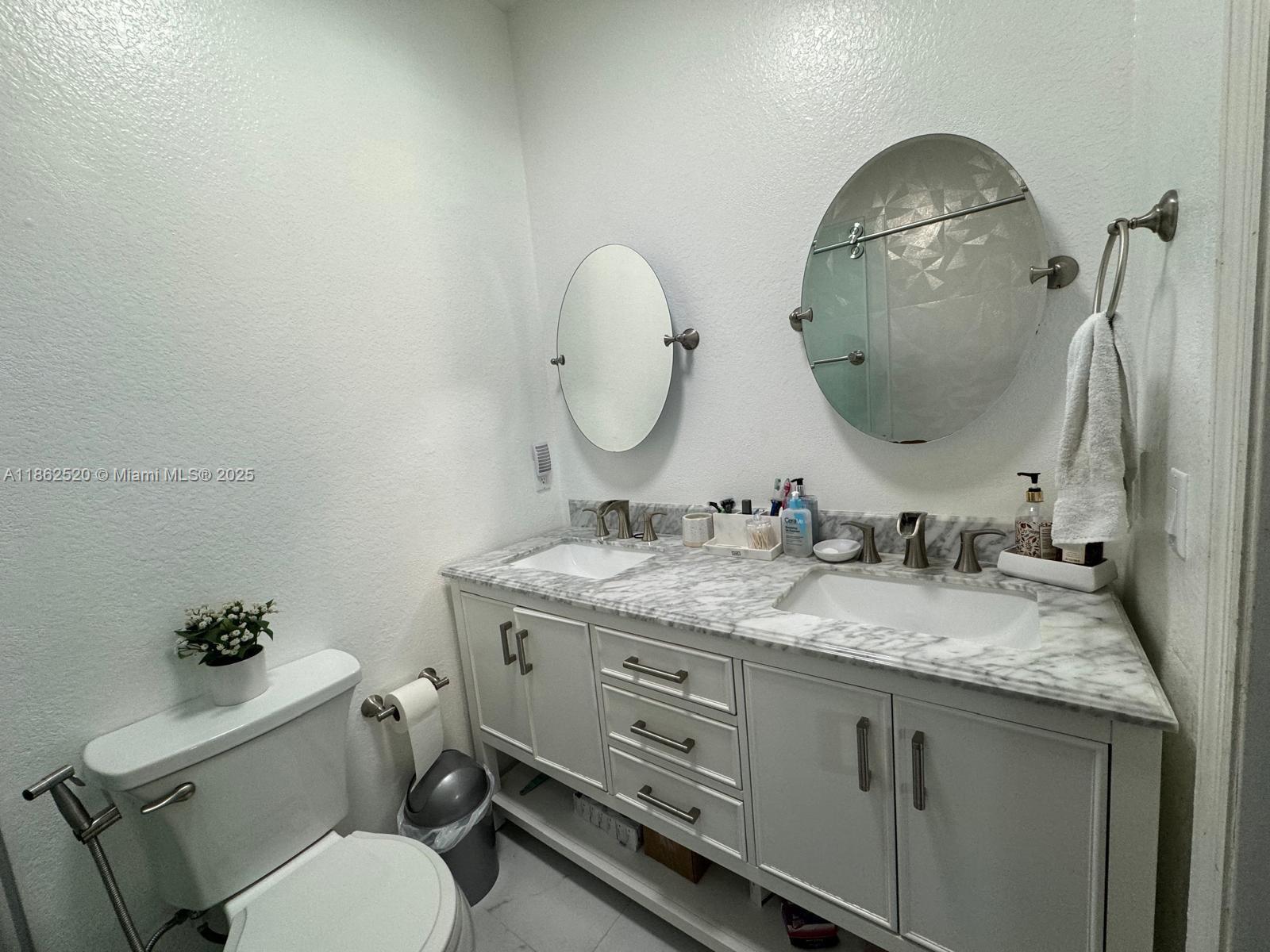7579 Nw 174th Ter 7579 Property Photo 18