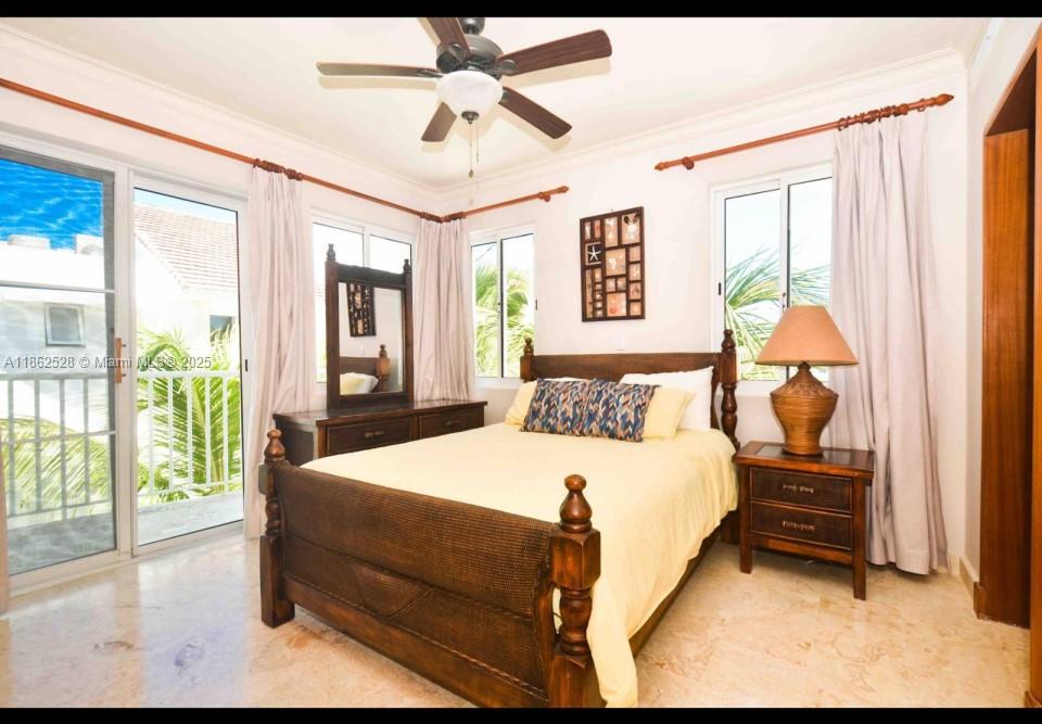 A11862528 Property Photo 9