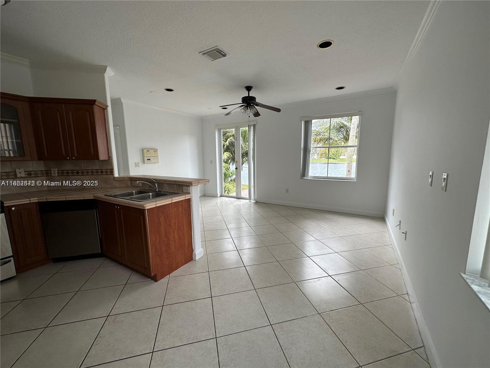 3529 Sw 169th Ter 3529 Property Photo 6