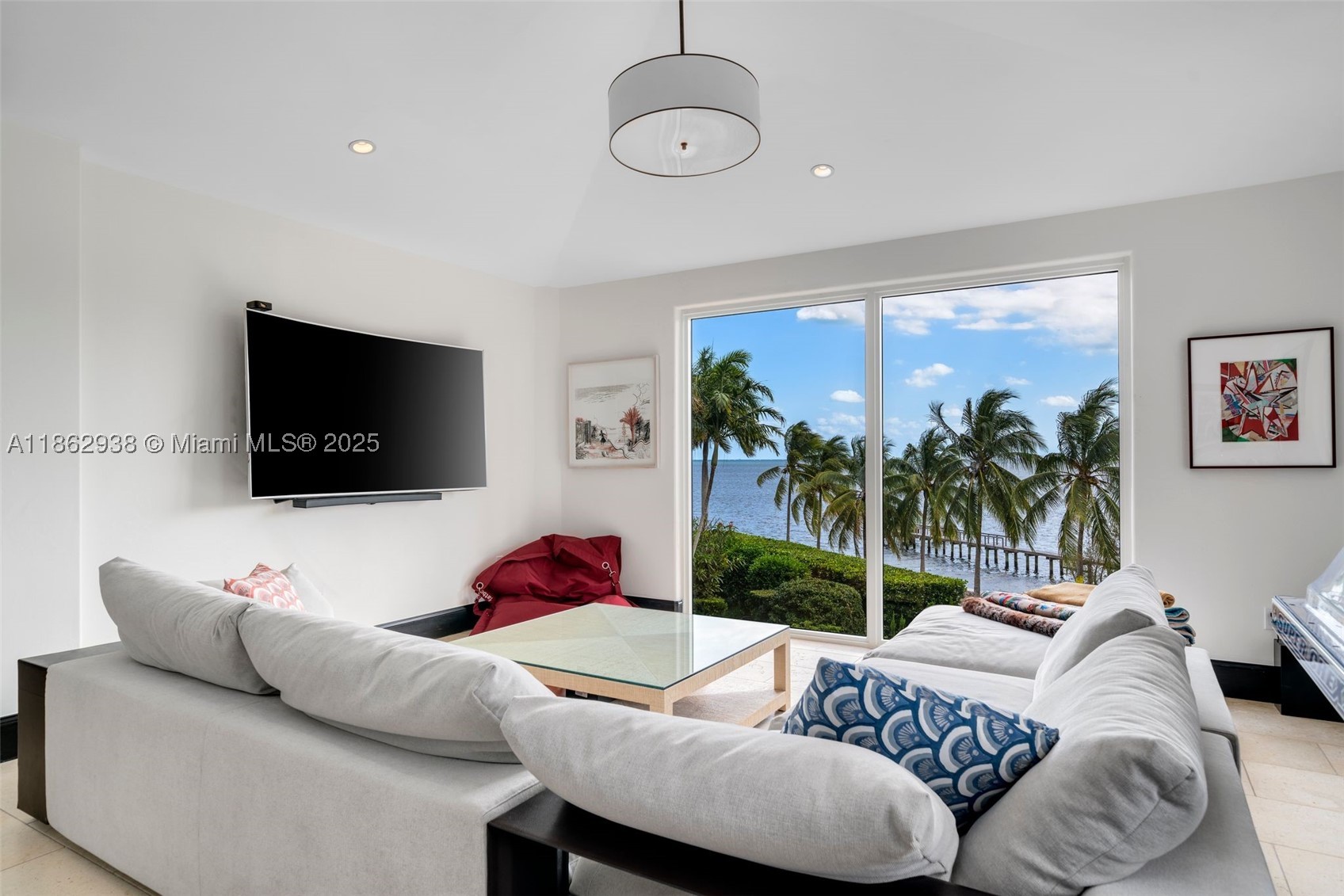3305 S Moorings Way Property Photo 14