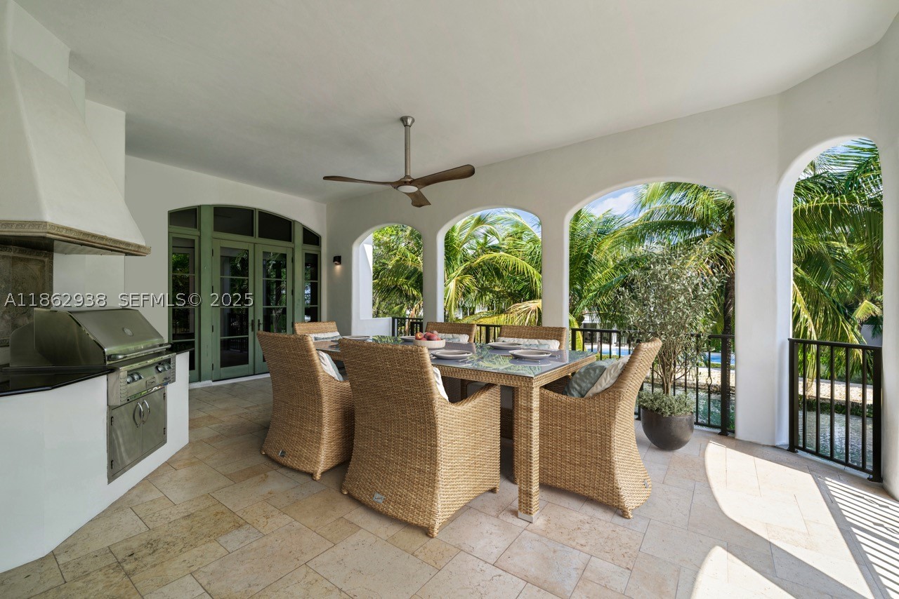 3305 S Moorings Way Property Photo 17