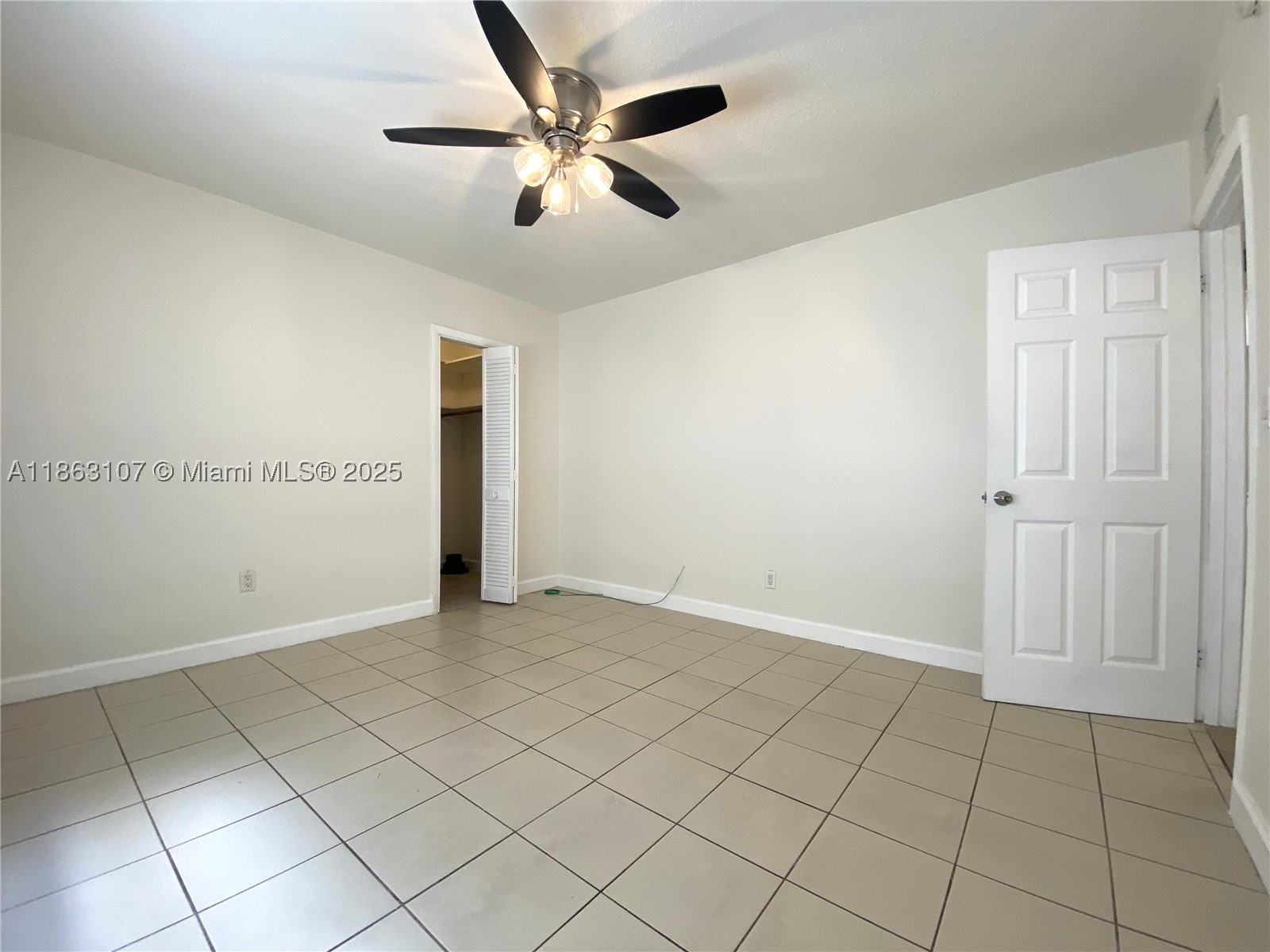 932 Euclid Ave 2 Property Photo 13