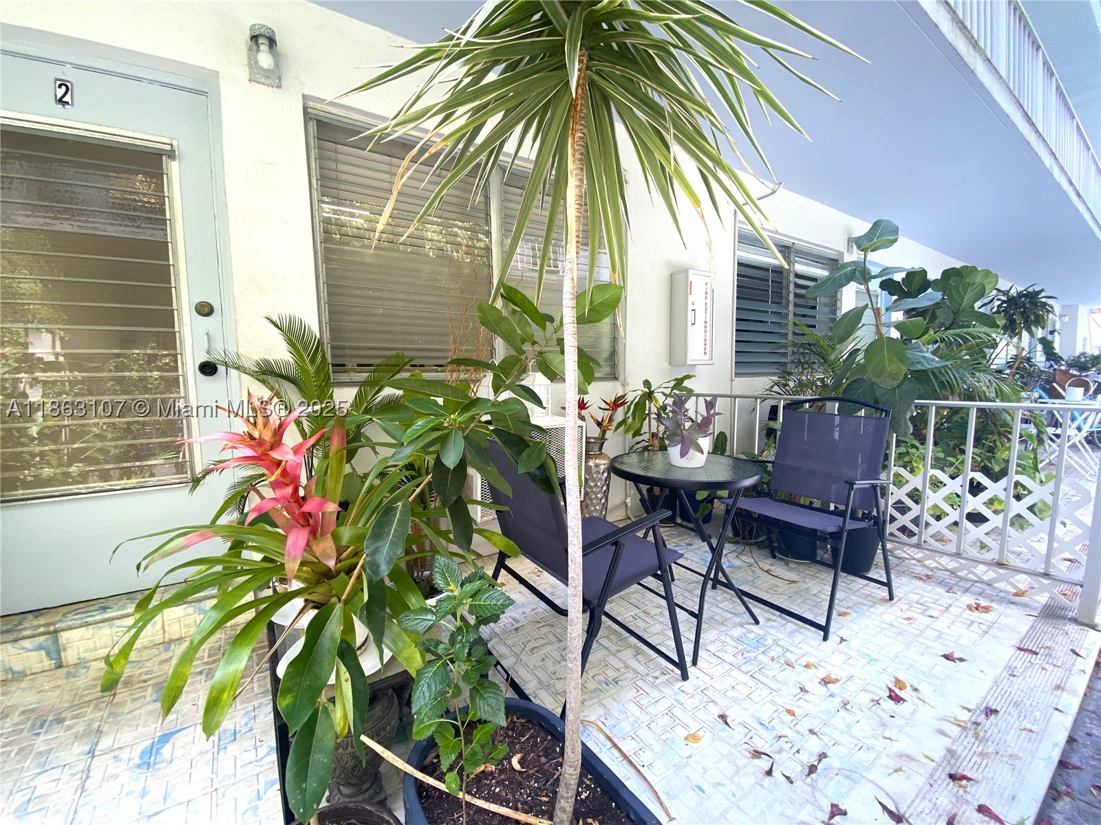 932 Euclid Ave 2 Property Photo 15