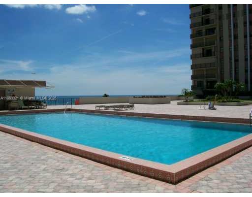 1201 S Ocean Dr 2404s Property Photo 3