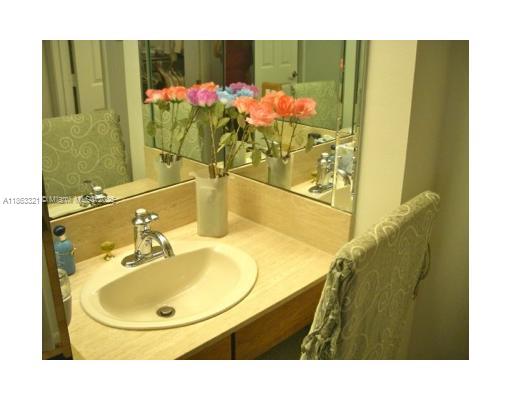 1201 S Ocean Dr 2404s Property Photo 16
