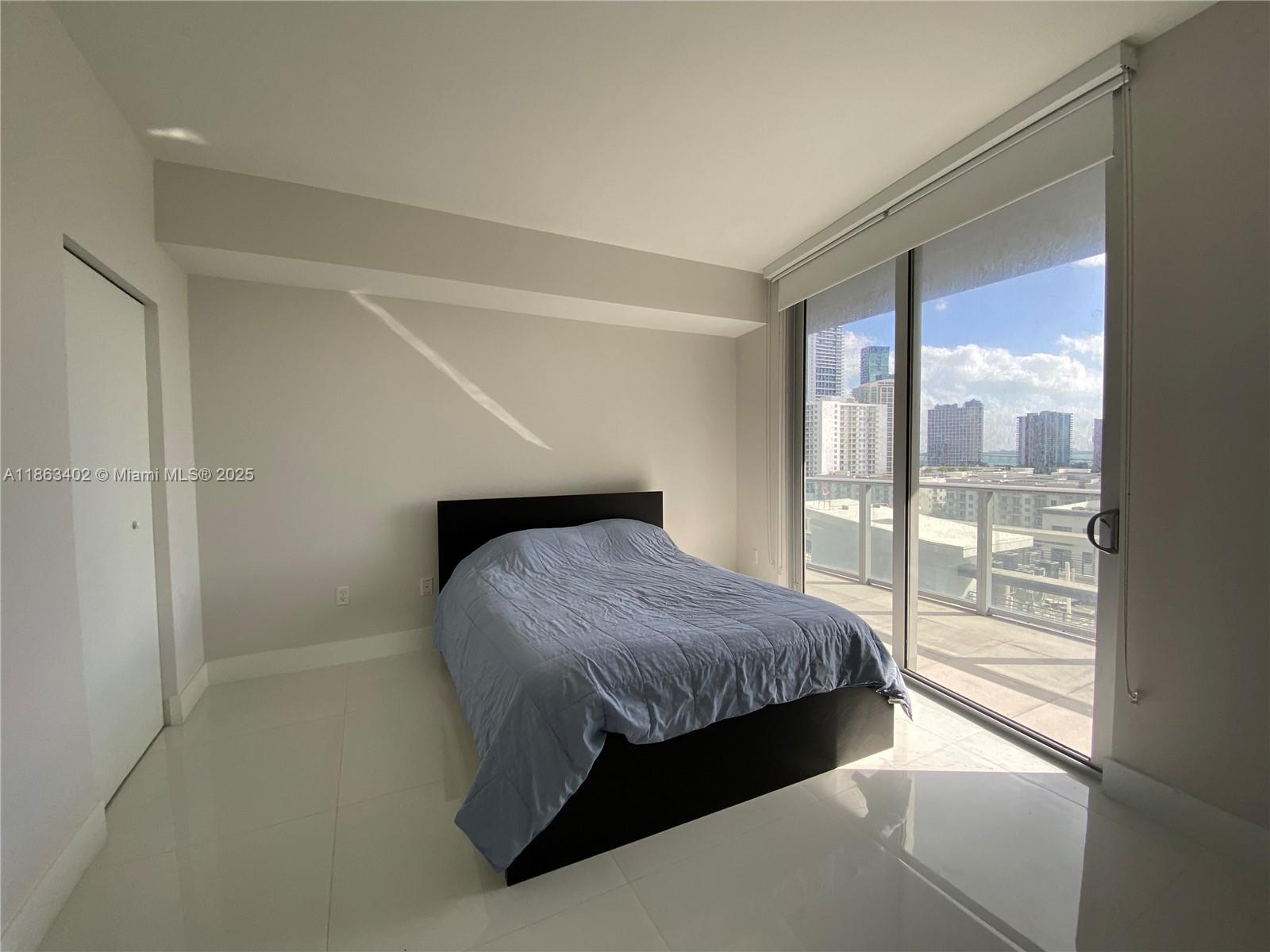 1010 Sw 2 Ave 1110 Property Photo 10