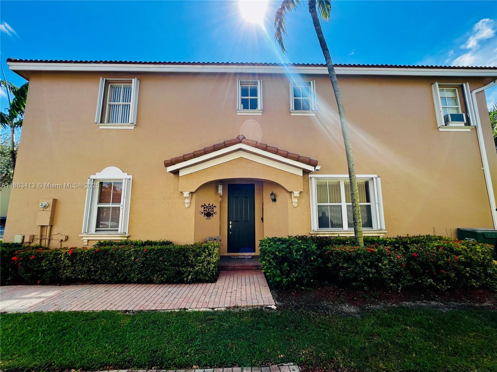 2499 Se 14th St Property Photo 3