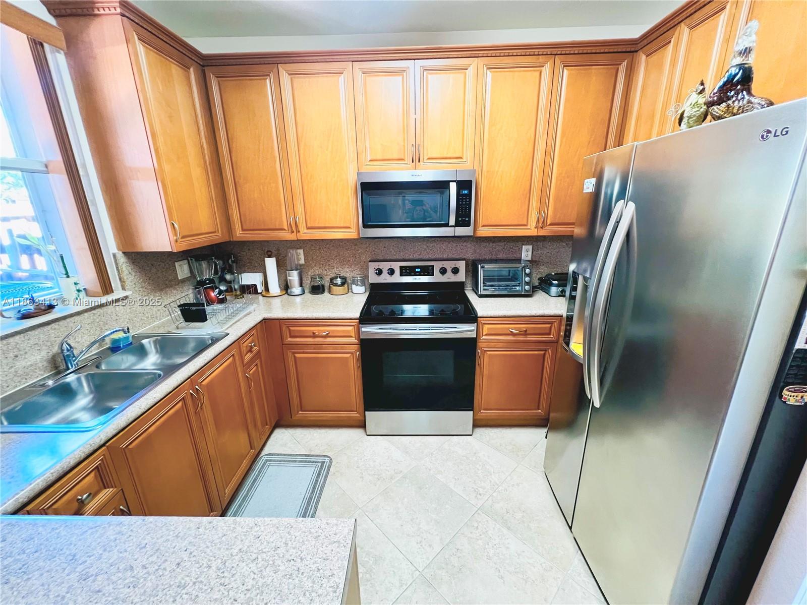 2499 Se 14th St Property Photo 8