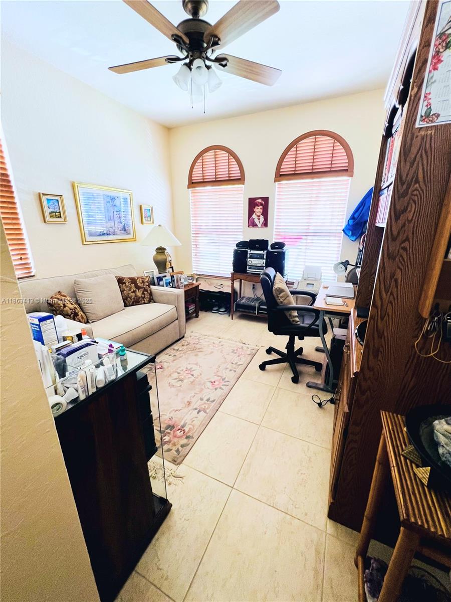 2499 Se 14th St Property Photo 11