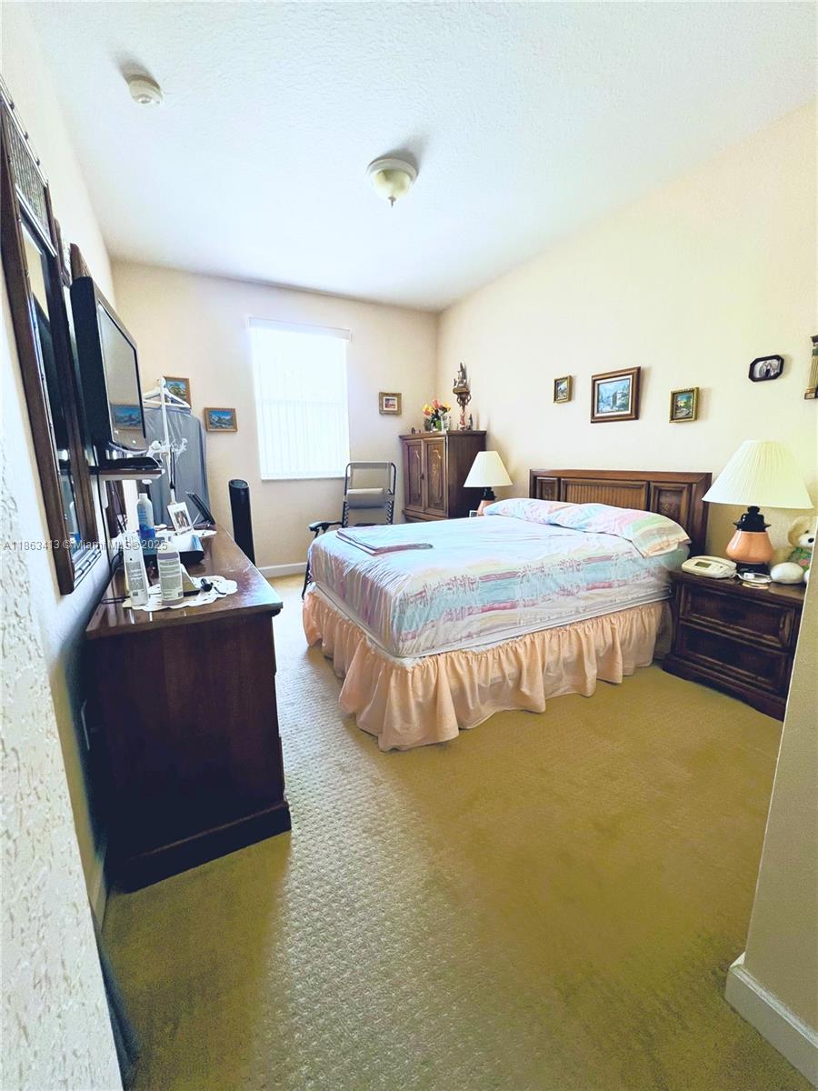 2499 Se 14th St Property Photo 17