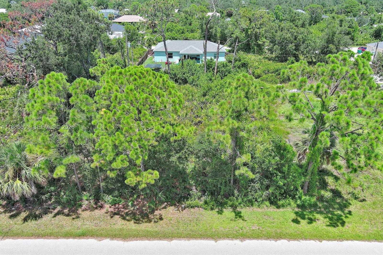 11944 Brookside Ave Property Photo 4