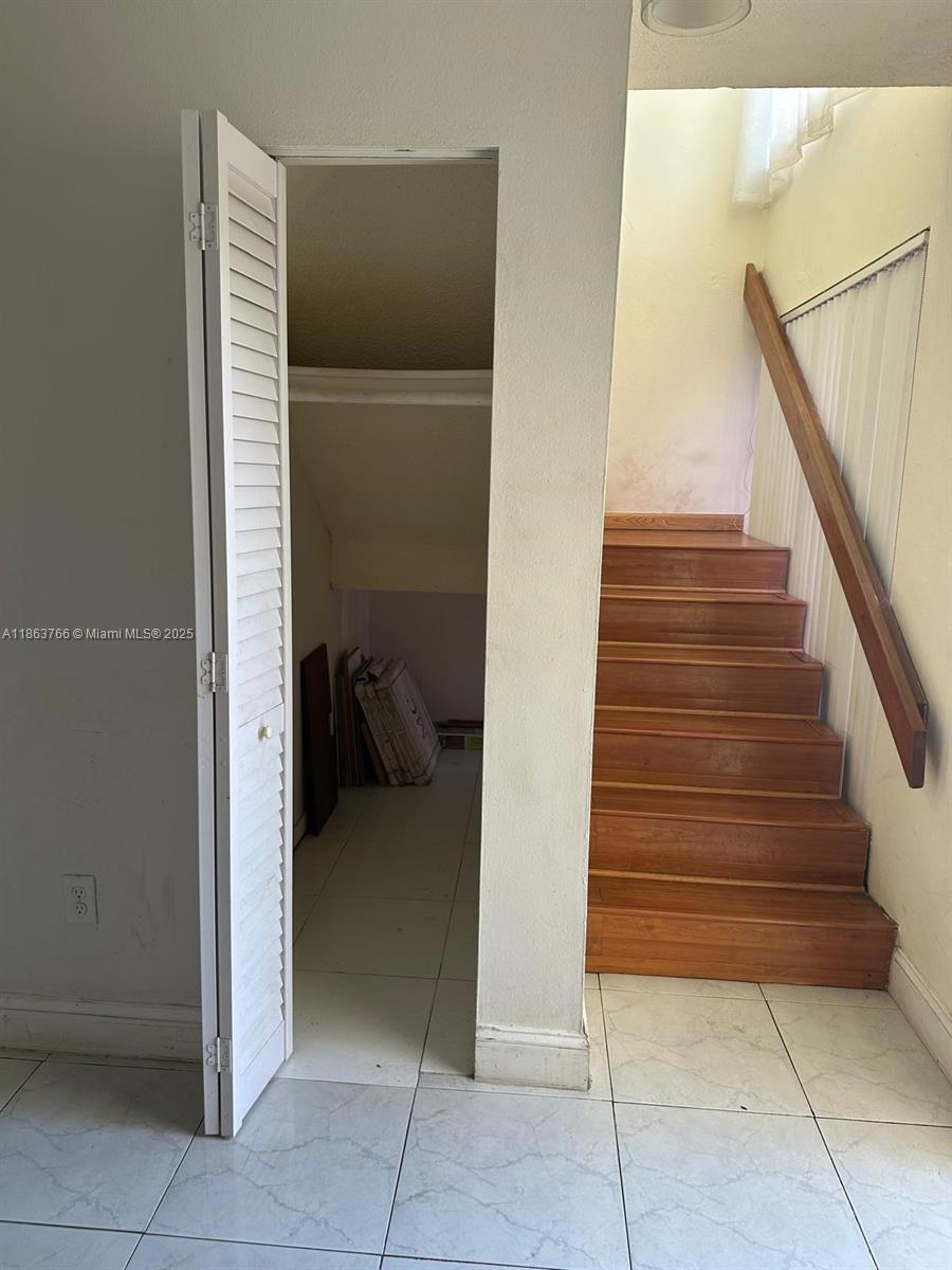 11208 Sw 67th Ter Property Photo 25