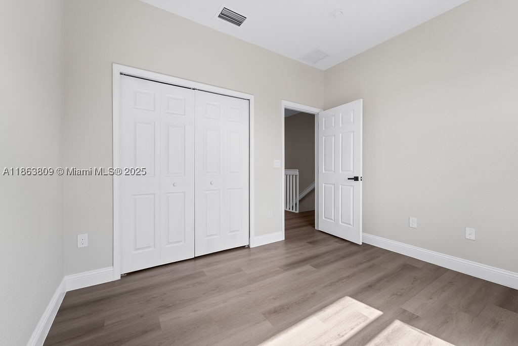 5400 Nw 57th Ct Property Photo 18